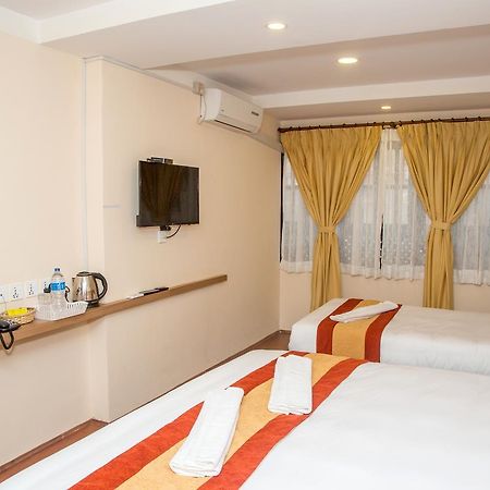 Sakura Boutique Hotel Катманду Екстериор снимка