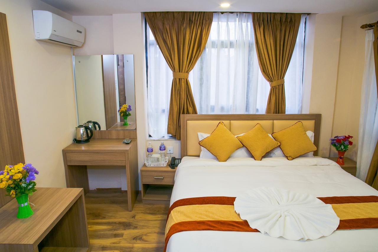 Sakura Boutique Hotel Катманду Екстериор снимка