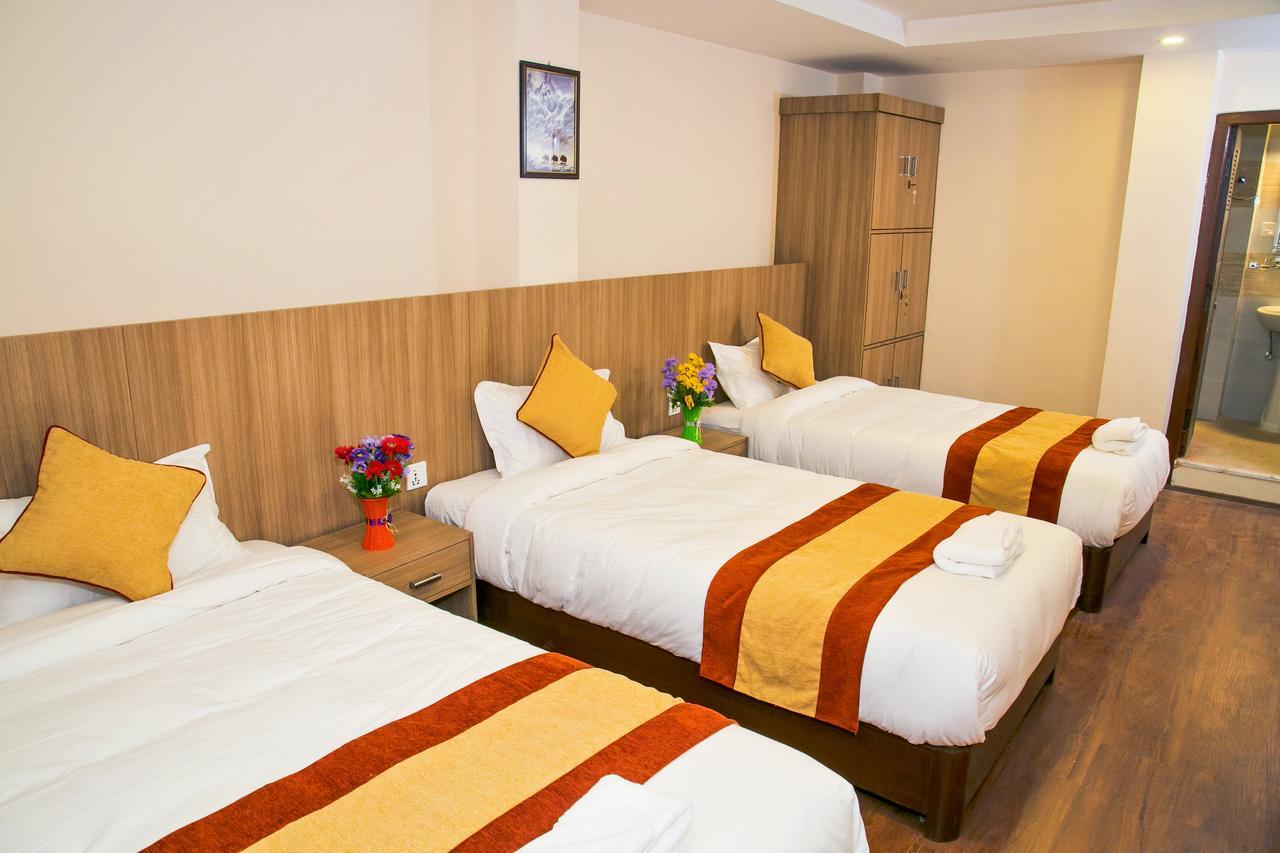 Sakura Boutique Hotel Катманду Екстериор снимка