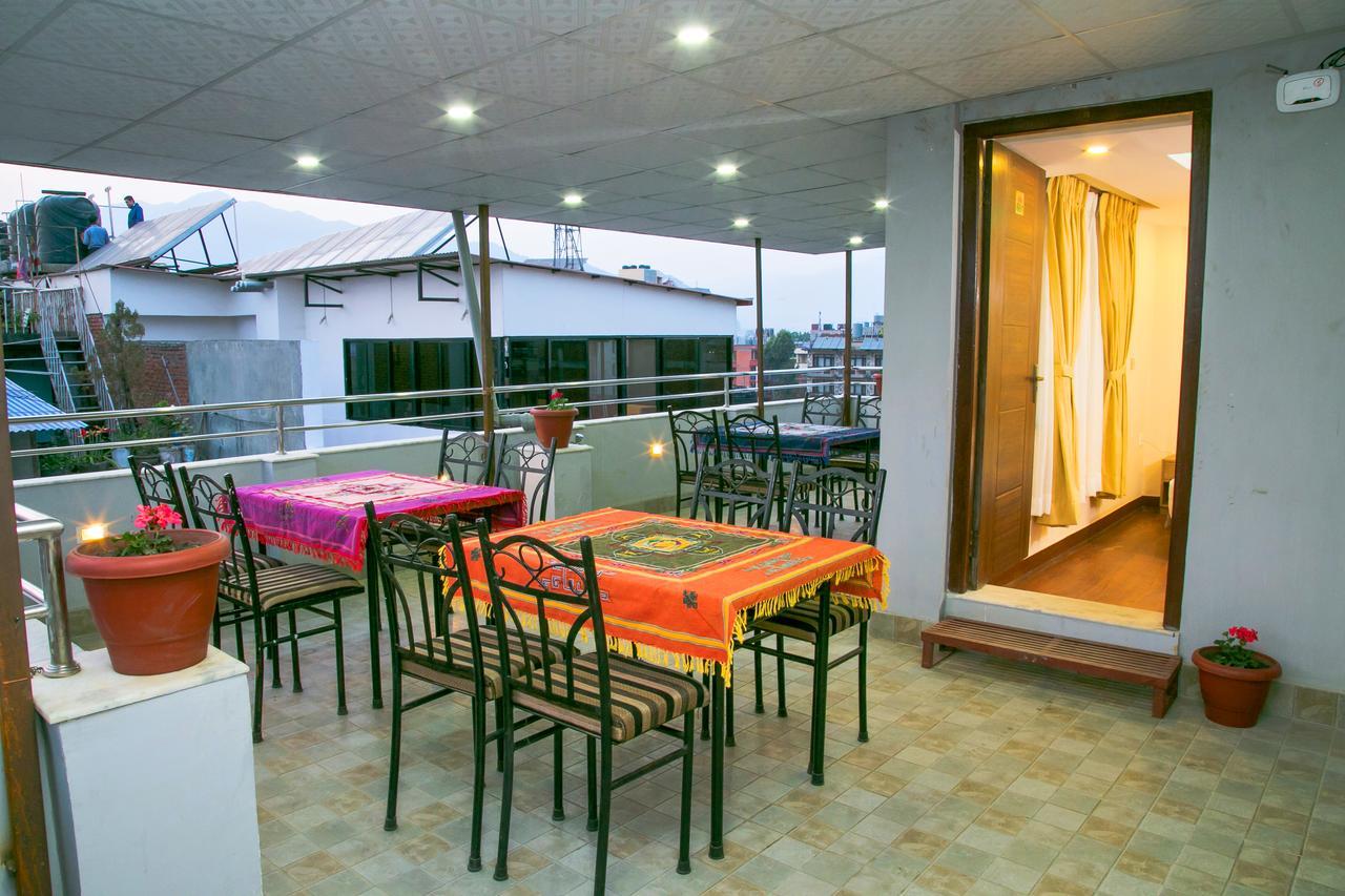 Sakura Boutique Hotel Катманду Екстериор снимка