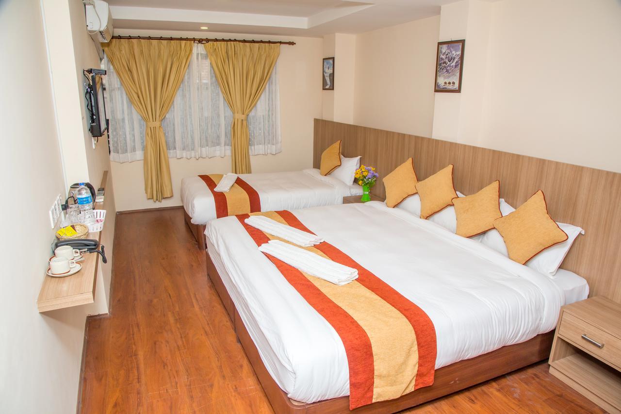 Sakura Boutique Hotel Катманду Екстериор снимка